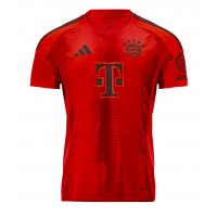 Camiseta Bayern Munich Aleksandar Pavlovic #45 Primera Equipación 2024-25 manga corta